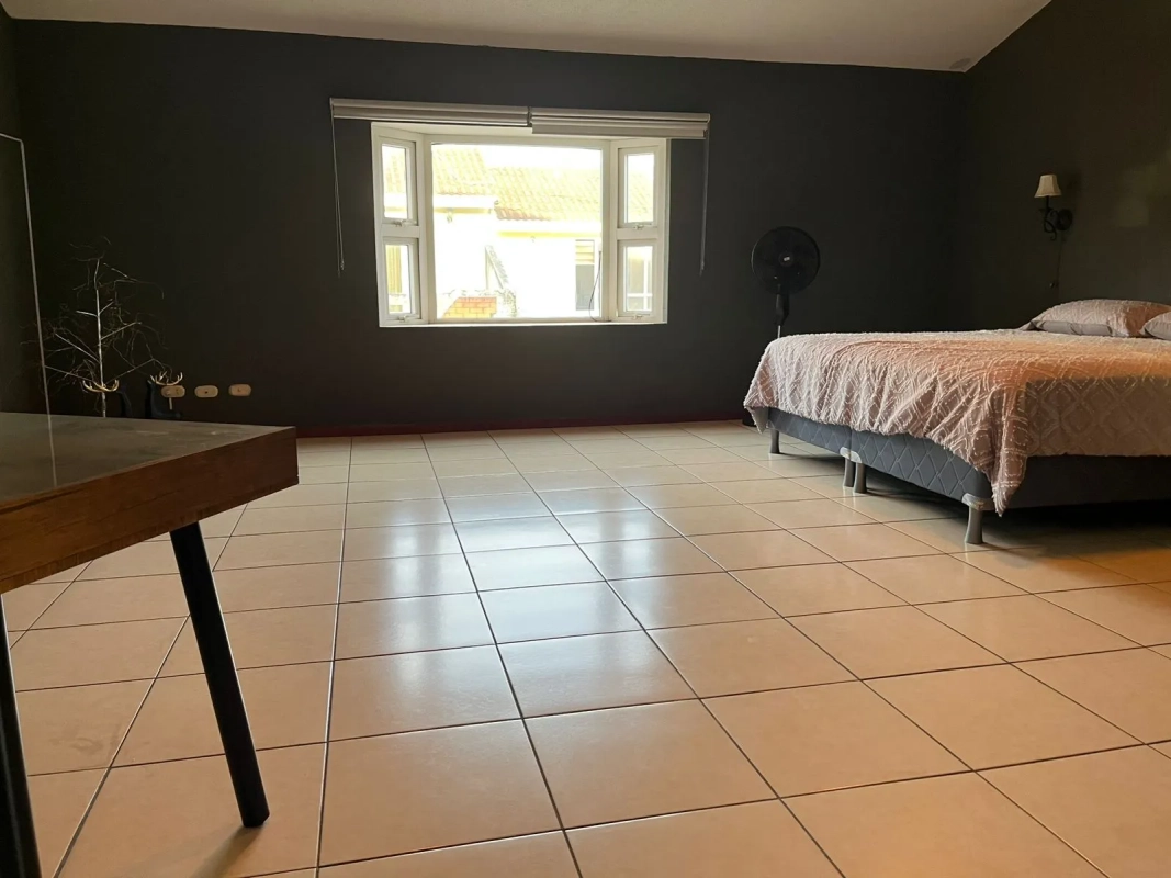 Casa en Venta Colinas de San Cristobal VI, Zona 8 de Mixco