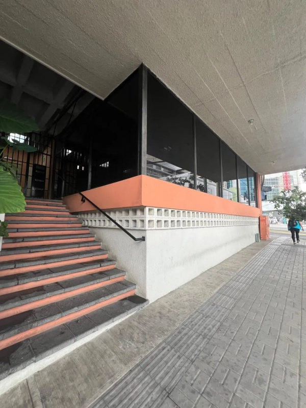 LOCAL EN RENTA EN ZONA 4