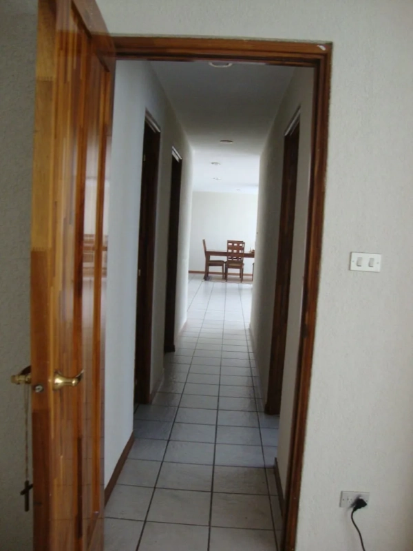 Venta de apartamento en zona 15 Vh2 Maria del Alma amplio 3 dormitorios