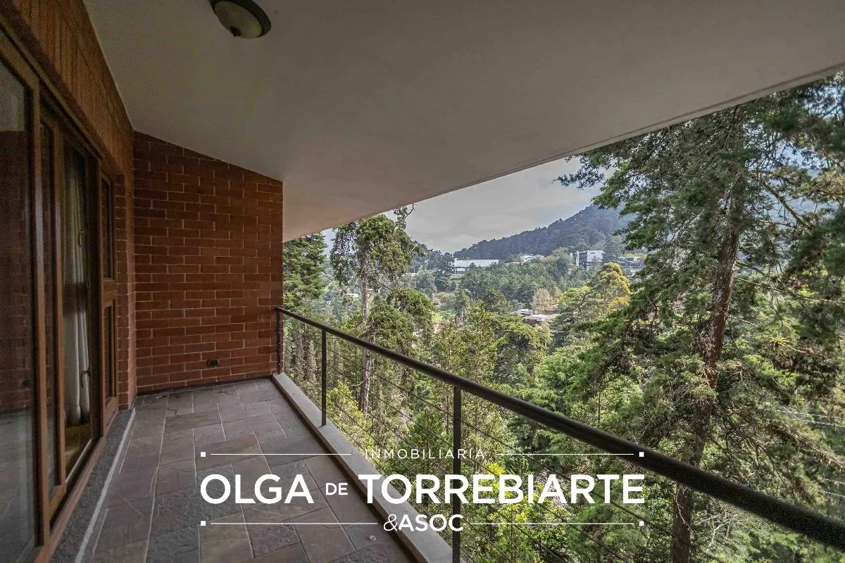 Casa en Residencial Bosques de Las Luces