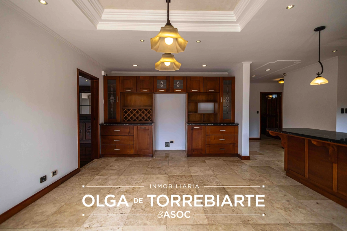 Casa en Residencial Bosques de Las Luces