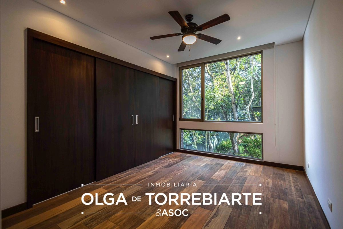 Apartamento en Acantos de Cayalá, zona 16