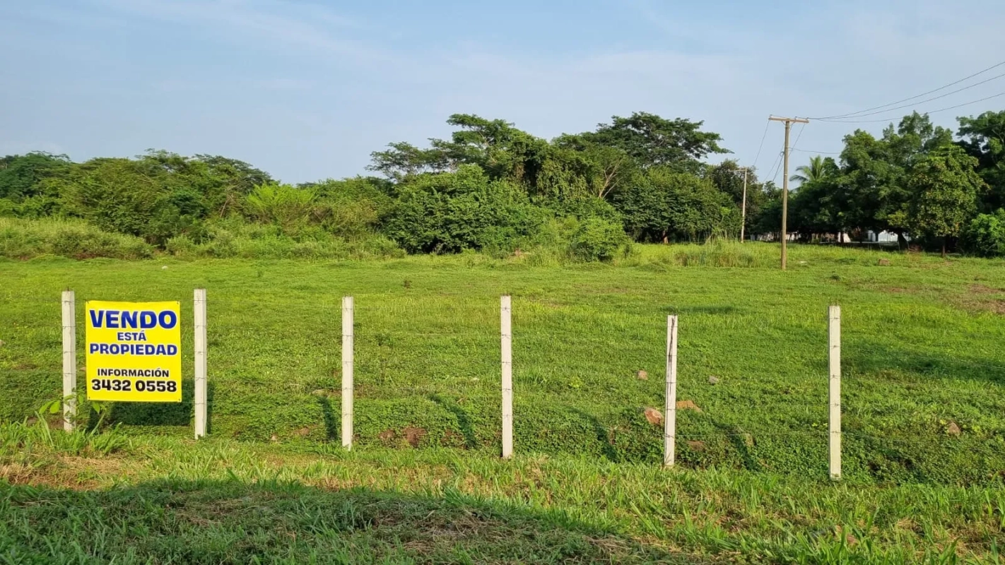 VENDO TERRENO AUTOPISTA PUERTO QUETZAL - Miniatura 9