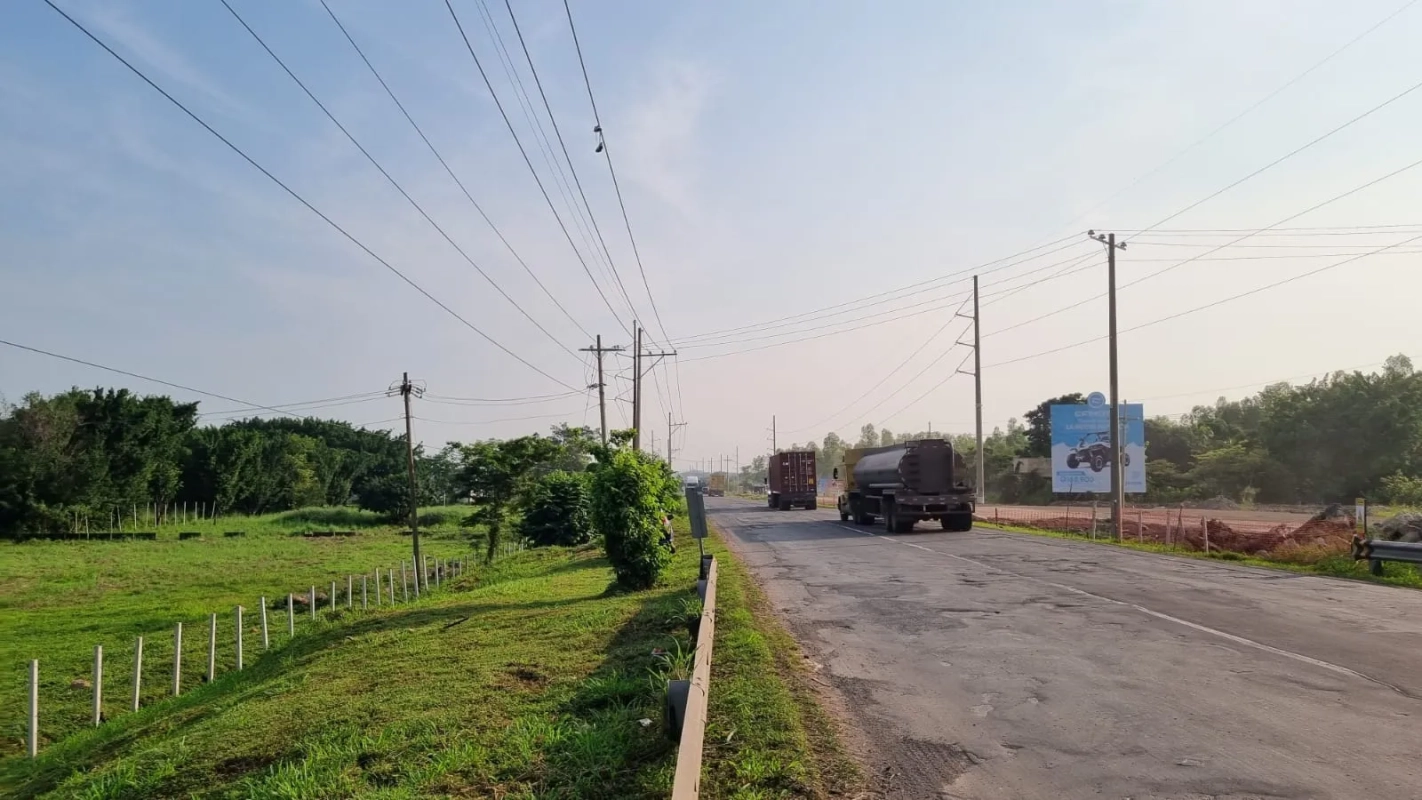 VENDO TERRENO AUTOPISTA PUERTO QUETZAL - Miniatura 10