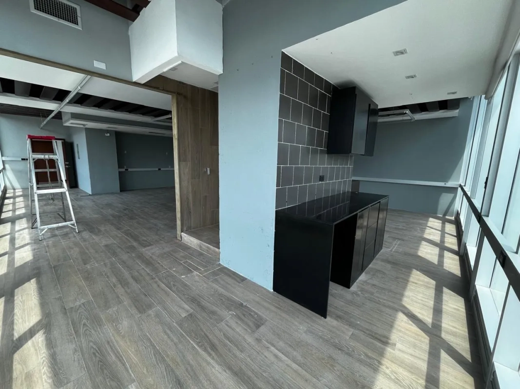 Oficina en Venta Zona 10 Ideal Inversionista codigo.CO35613