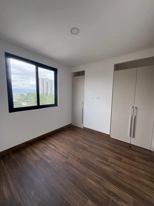 Apartamento en Venta Zona 15 codigo.CA35614