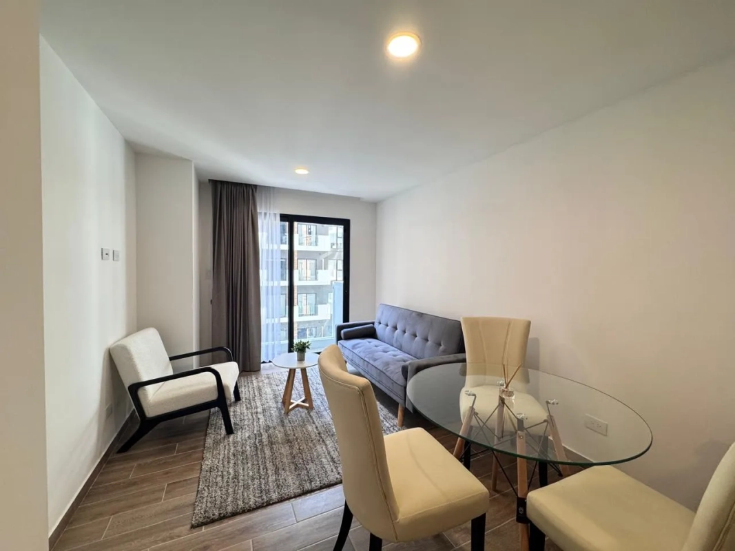 ALQUILO APARTAMENTO ZONA 14, AMUEBLADO