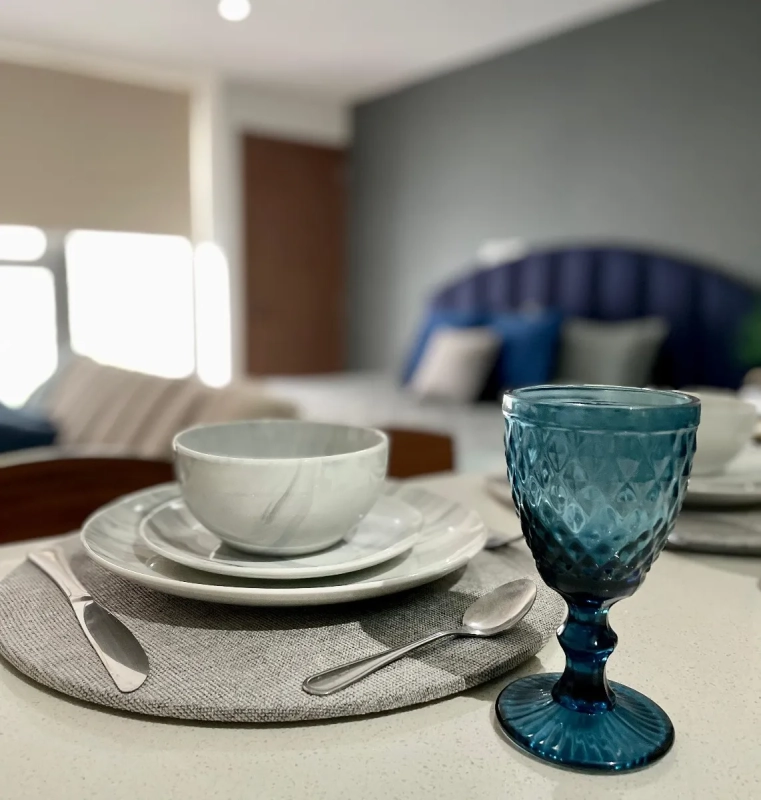 VENTA APARTAMENTO ZONA 14, AMUEBLADO