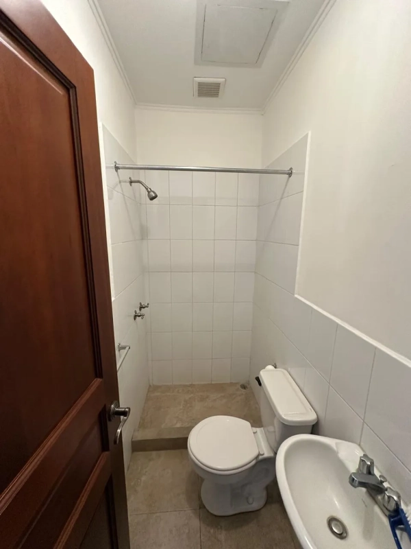 Hermoso y amplio apartamento en Tadeus Zona 14