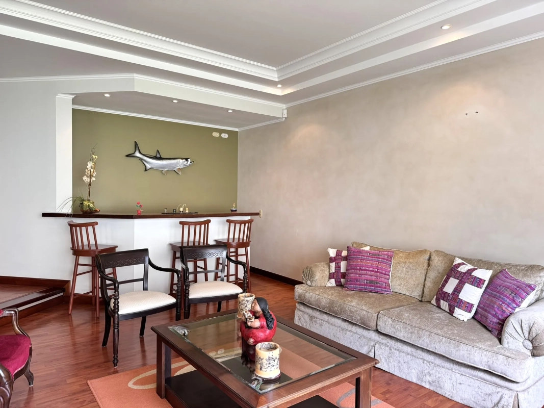 VENTA CASA CARRETERA A EL SALVADOR, PORTAL DEL BOSQUE