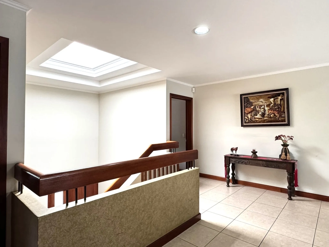 VENTA CASA CARRETERA A EL SALVADOR, PORTAL DEL BOSQUE