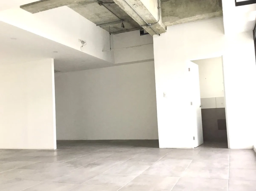 ALQUILER OFICINA ZONA 10, DESIGN CENTER