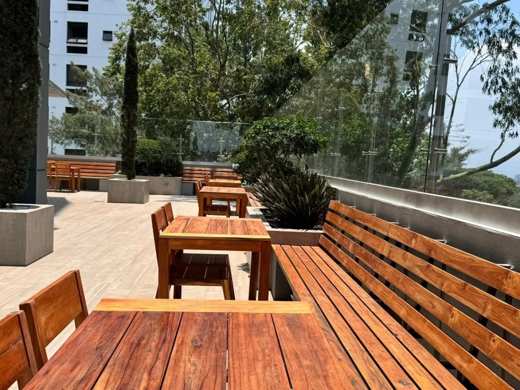 ALQUILER OFICINA ZONA 15, PARA ESTRENAR