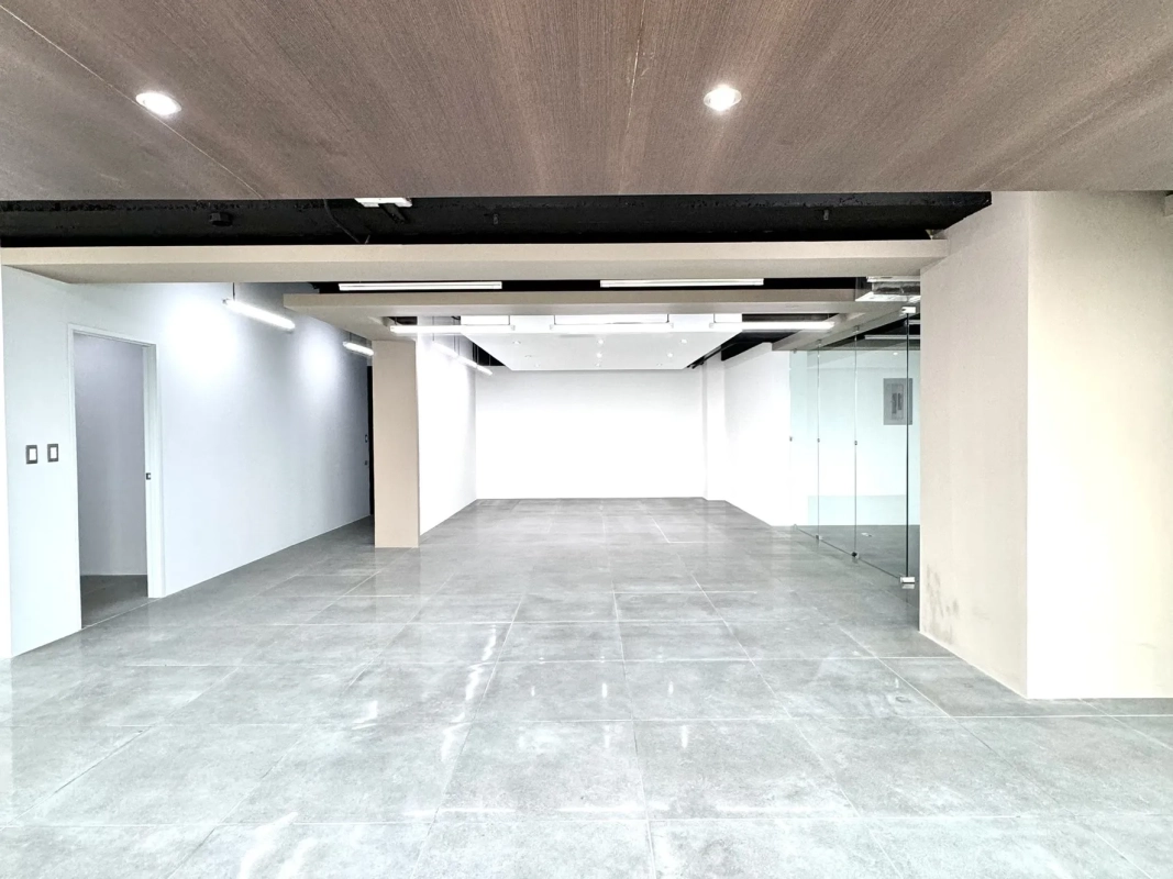 ALQUILER OFICINA ZONA 14, EUROPLAZA