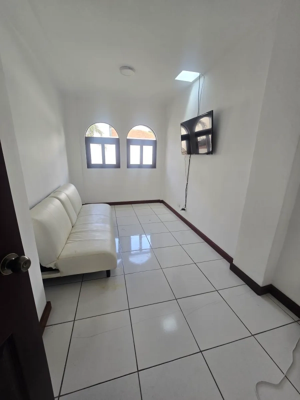 Casa en Renta Zona 13 CODIGO.CC35620