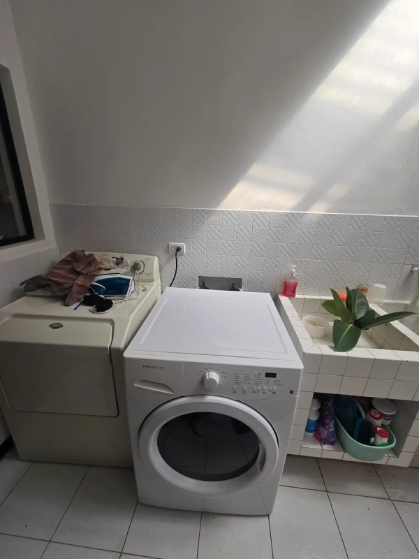 Casa en Renta Zona 13 CODIGO.CC35620