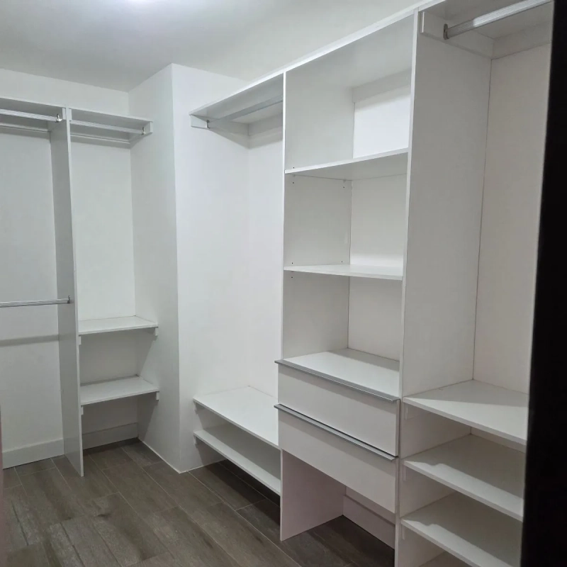Apartamento en Venta 3 Habitaciones Zona 14 La Villa