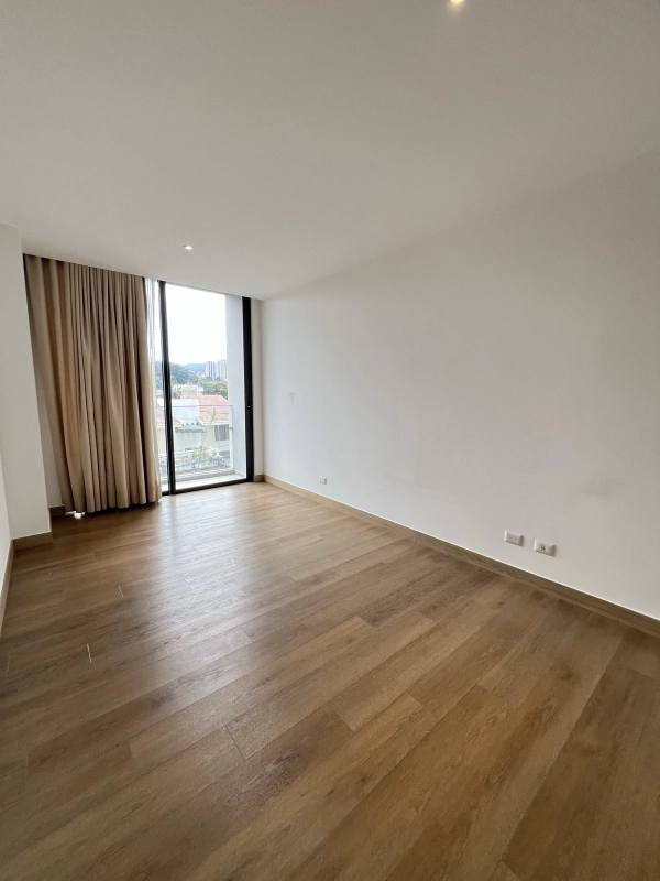 TRIVÁ – APARTAMENTO EN RENTA DE 2 HABITACIONES Y 2 PARQUEOS