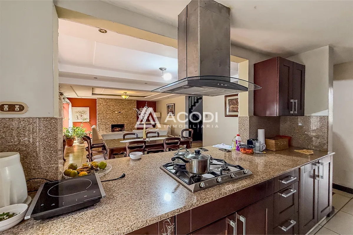 Casa en Vista Hermosa II, Zona 15