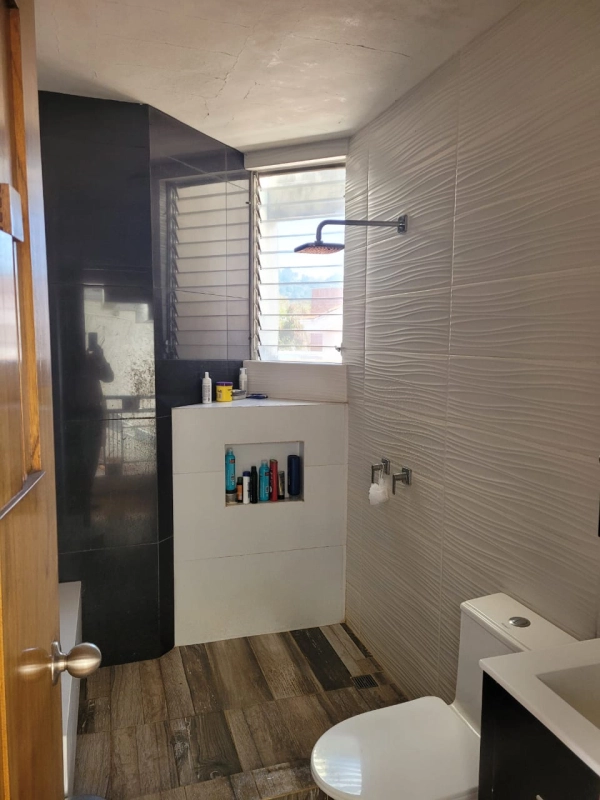 REMATO CASA CONDOMINIO LOS MANANTIALES