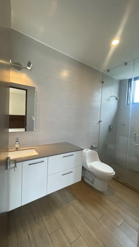 Lindo apartamento amueblado en renta en zona 15