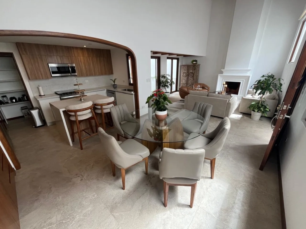 6059 – ESPECTACULAR CASA EN VENTA EN EL INGRESO A LA ANTIGUA