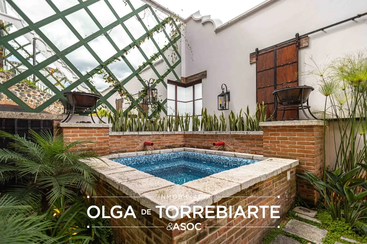 Casa en Hacienda del Comendador III, KM. 52.5 de la carretera a San Miguel Dueñas, San Miguel Dueñas, Sacatepéquez