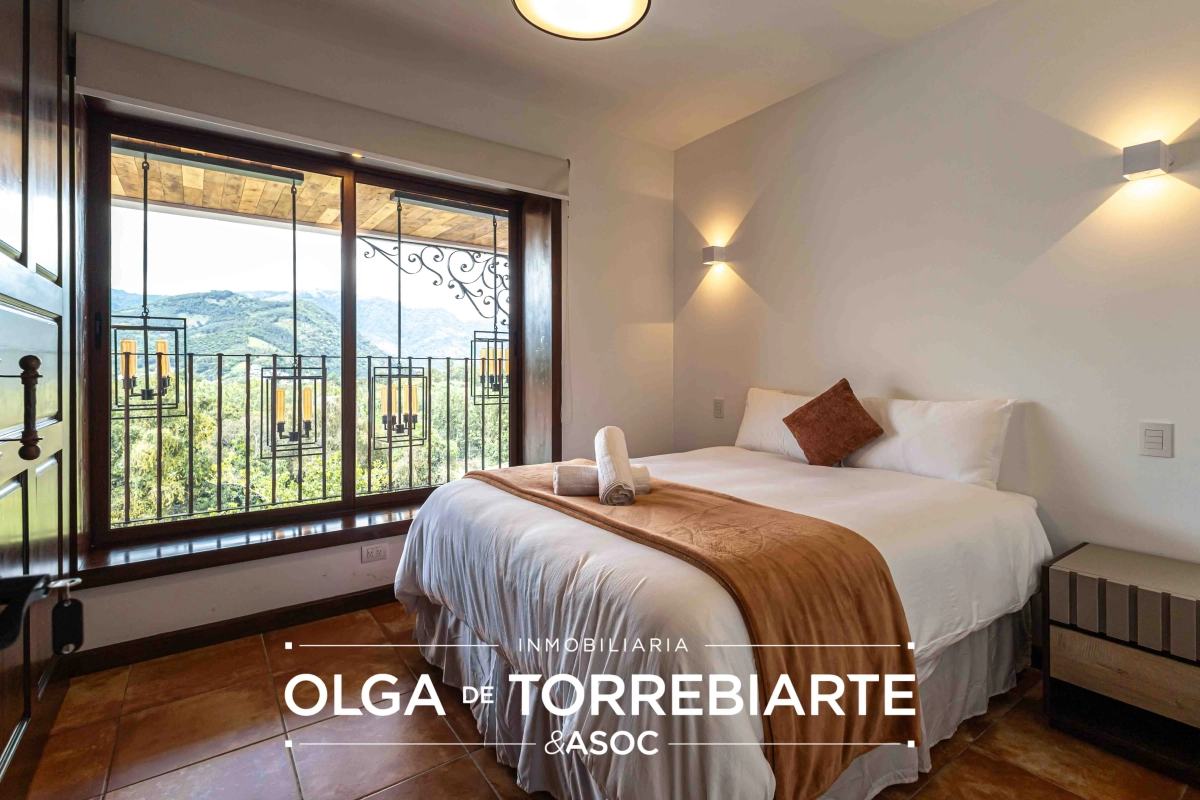 Casa en Hacienda del Comendador III, KM. 52.5 de la carretera a San Miguel Dueñas, San Miguel Dueñas, Sacatepéquez