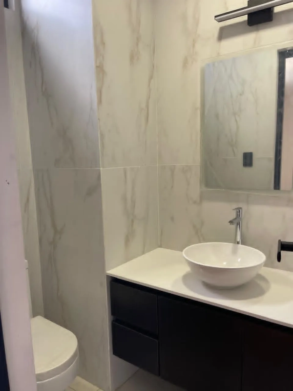 VENTA Apartamento zona 14 REMODELADO - Miniatura 5