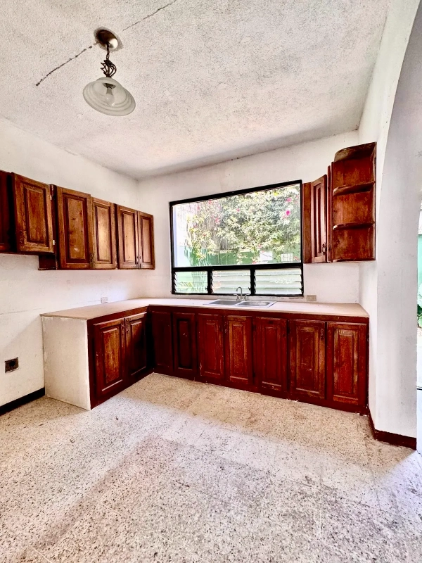 Zona 15 • Casa en renta • Vista Hermosa I, sobre el Boulevard