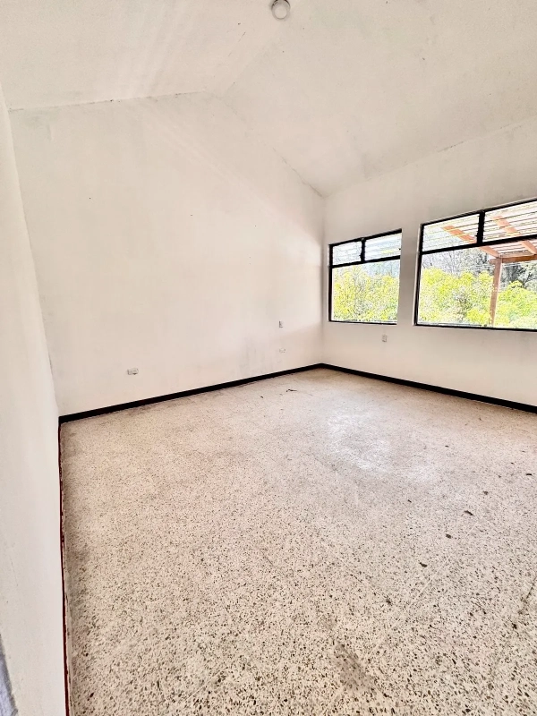 Zona 15 • Casa en renta • Vista Hermosa I, sobre el Boulevard