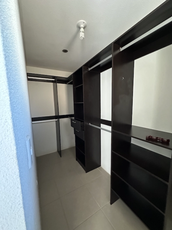 Casa en alquiler de 4 habitaciones en Alamedas de Santo Domingo km30.5 CES