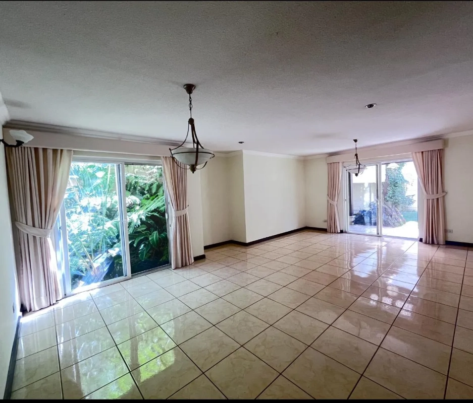 HERMOSA CASA EN VENTA BOSQUES DE LA FONTANA Z.4 MIXCO