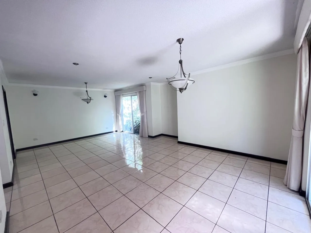 HERMOSA CASA EN VENTA BOSQUES DE LA FONTANA Z.4 MIXCO