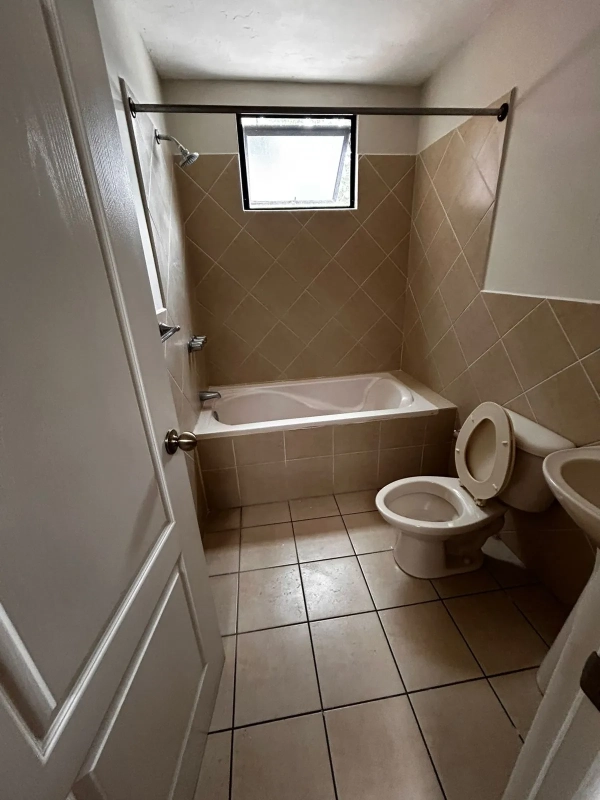 🏡 Amplia Casa en Renta – Fraijanes, Km 21.5