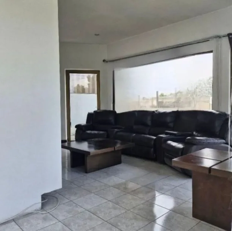 VENDO CASA DE 5 HABITACIONES EN LAS NUBES KM.11.5 CARRETERA A EL SALVADOR