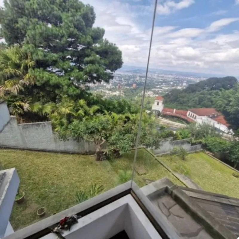 VENDO CASA DE 5 HABITACIONES EN LAS NUBES KM.11.5 CARRETERA A EL SALVADOR