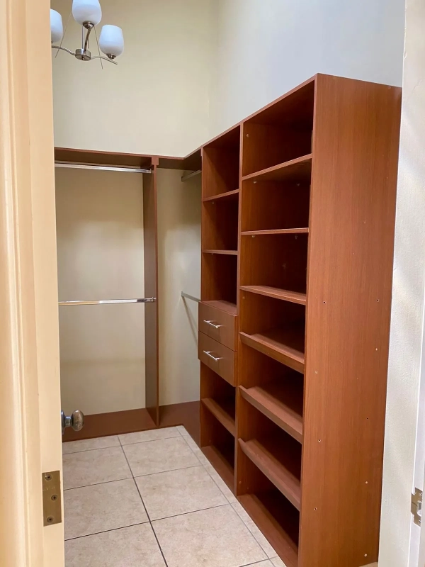 Casa en venta, Condado Naranjo, Condominio Santa Elena, Zona 4 de Mixco