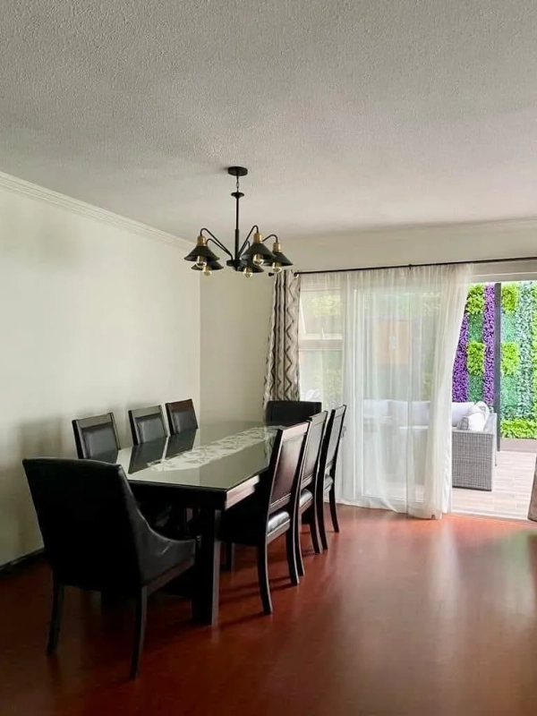 Casa en venta, Las Luces del Encinal, zona 7 de Mixco