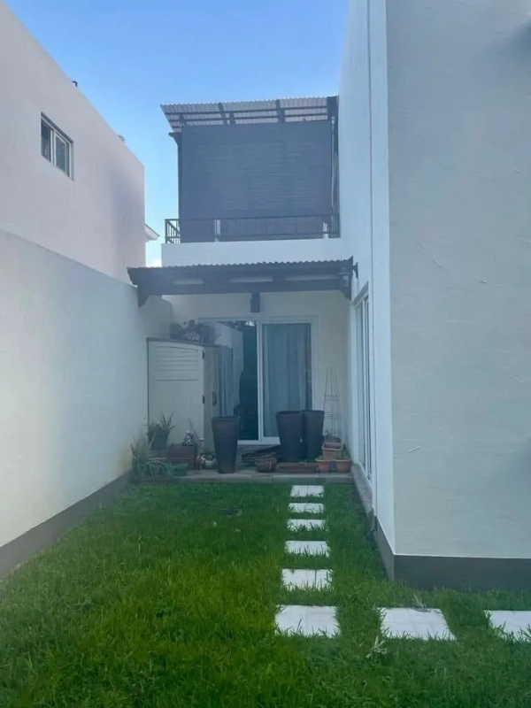 Casa en venta, Las Luces del Encinal, zona 7 de Mixco