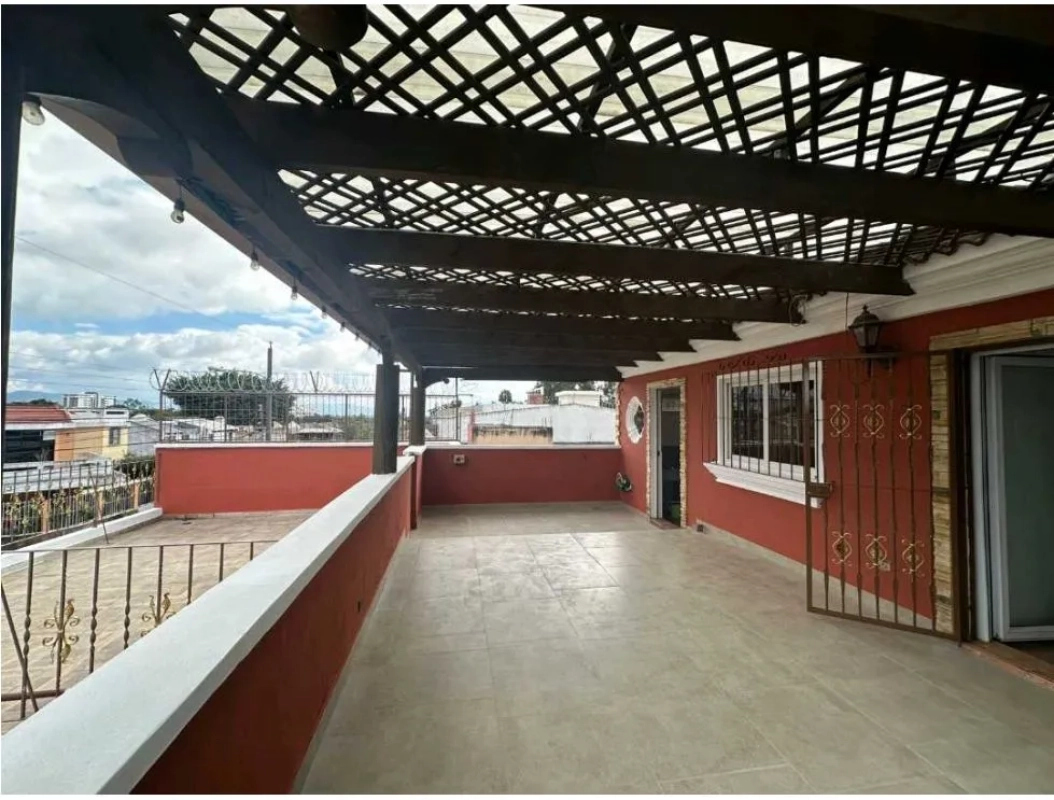 Casa en venta para vivienda o oficinas, Colonia Villa Sol, Zona 12