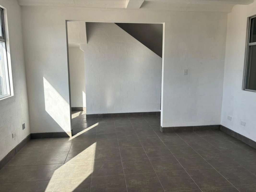 Bodegas en Cocales en Venta – Centro de Distribución y Almacenaje Clase A