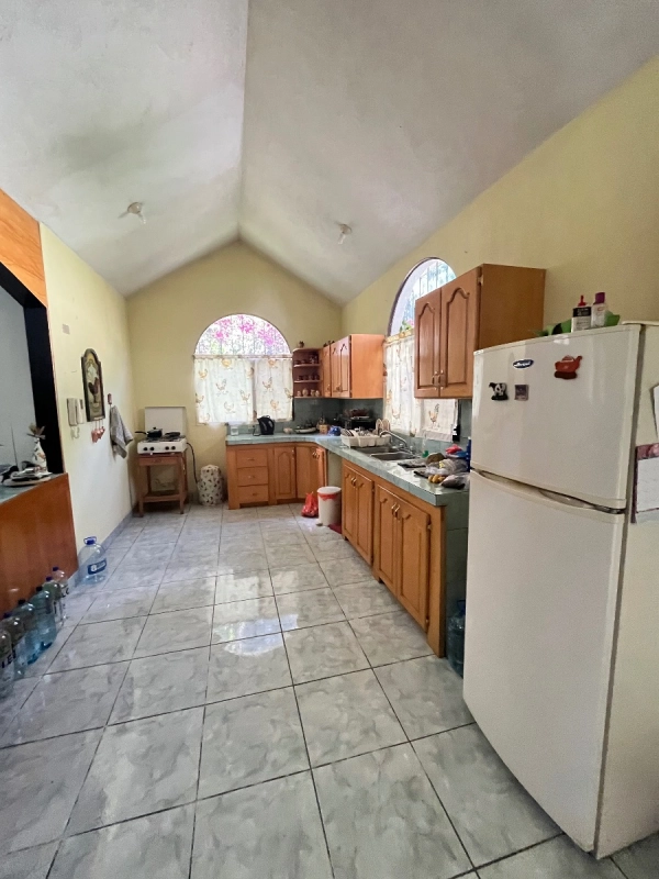 CASA EN VENTA/VILLAS INNSBRUCK SUMPANGO