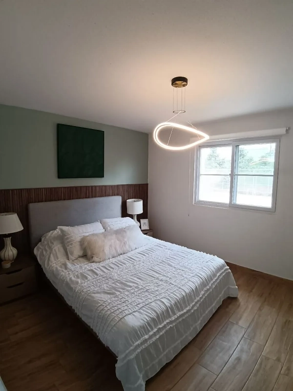 Encinos de Fuentes del Valle Norte / Zona 18