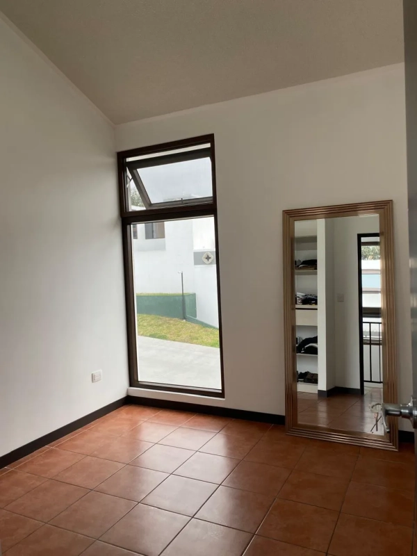 Casa AMUEBLADA en VENTA Antigua Guatemala - Miniatura 12