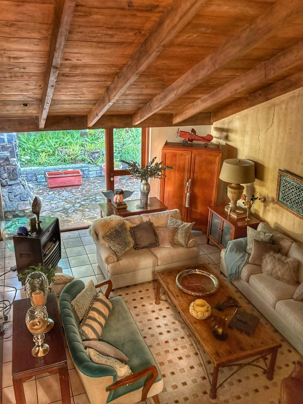 Casa en venta en Residenciales La Cruz Santa Catarina Pinula