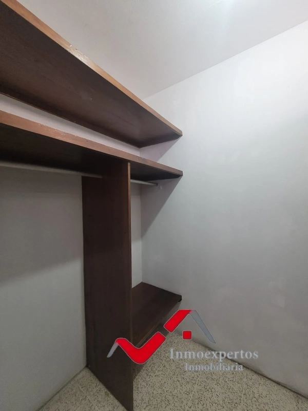 CASA EN RENTA ZONA 15 VISTA HERMOSA II