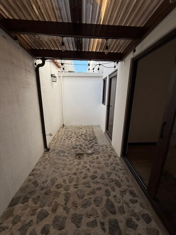 Acogedora Casa en venta Barrios Coloniales