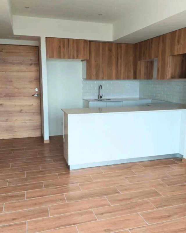 APARTAMENTO EN VENTA ZONA 9 FRENTE AL PARQUE DE LA INDUSTRIA