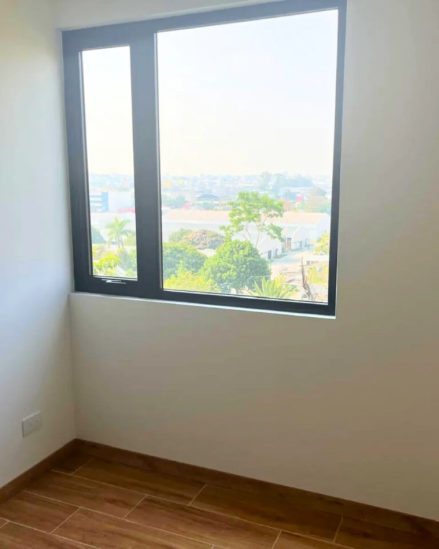 APARTAMENTO EN VENTA ZONA 9 FRENTE AL PARQUE DE LA INDUSTRIA